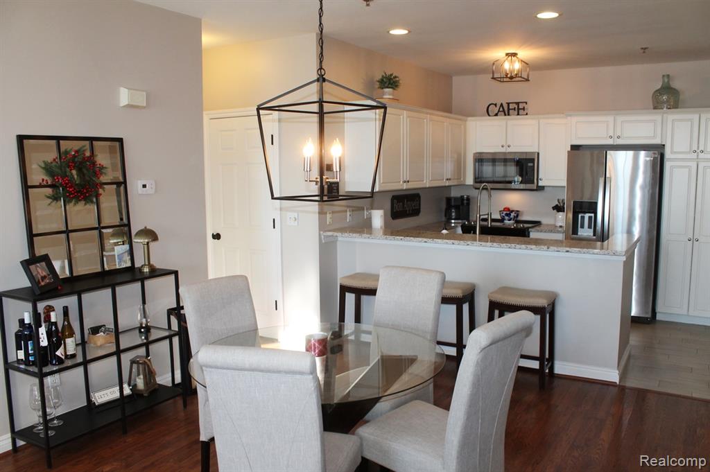 45679 N Stonewood Road, 58, Canton, MI 48187 — Photo 16