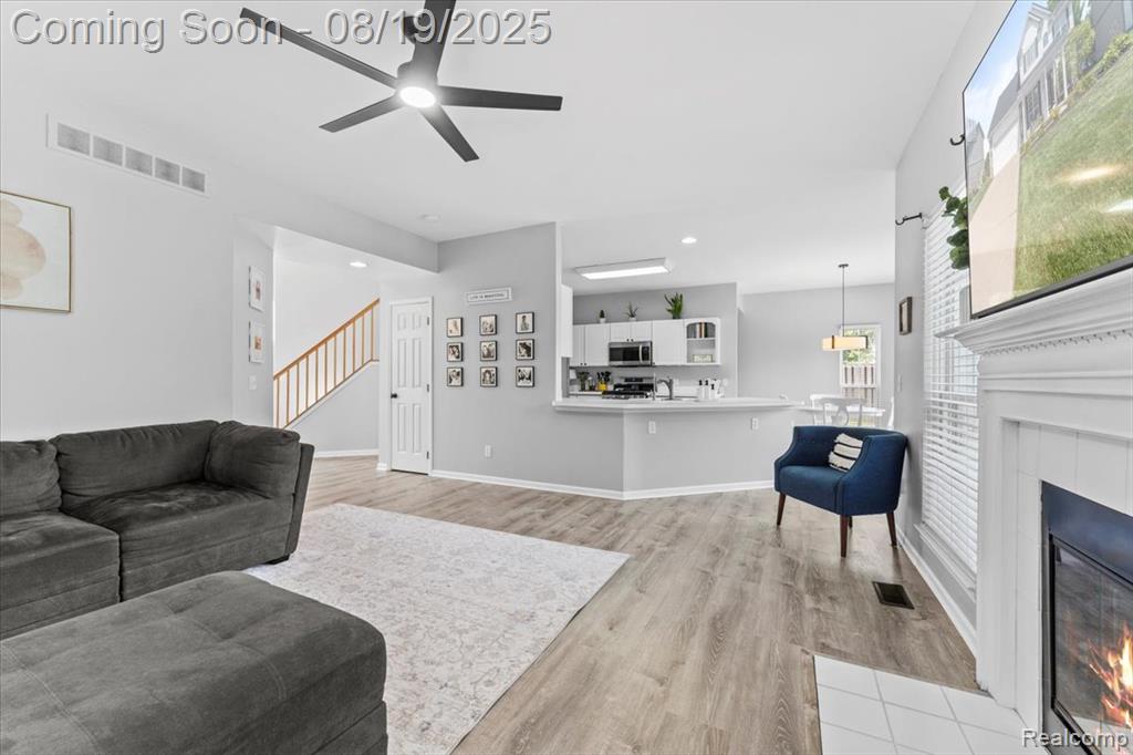 1098 Colt Drive, South Lyon, MI 48178 — Photo 11