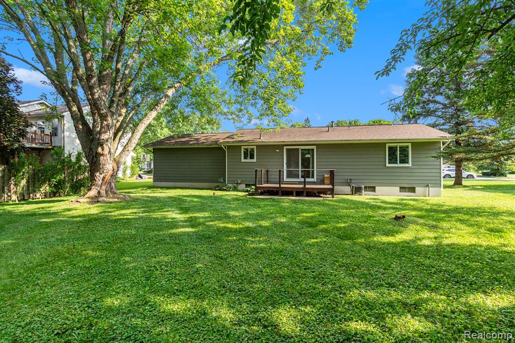 5496 Canonsburg Road, Grand Blanc, MI 48439 — Photo 14