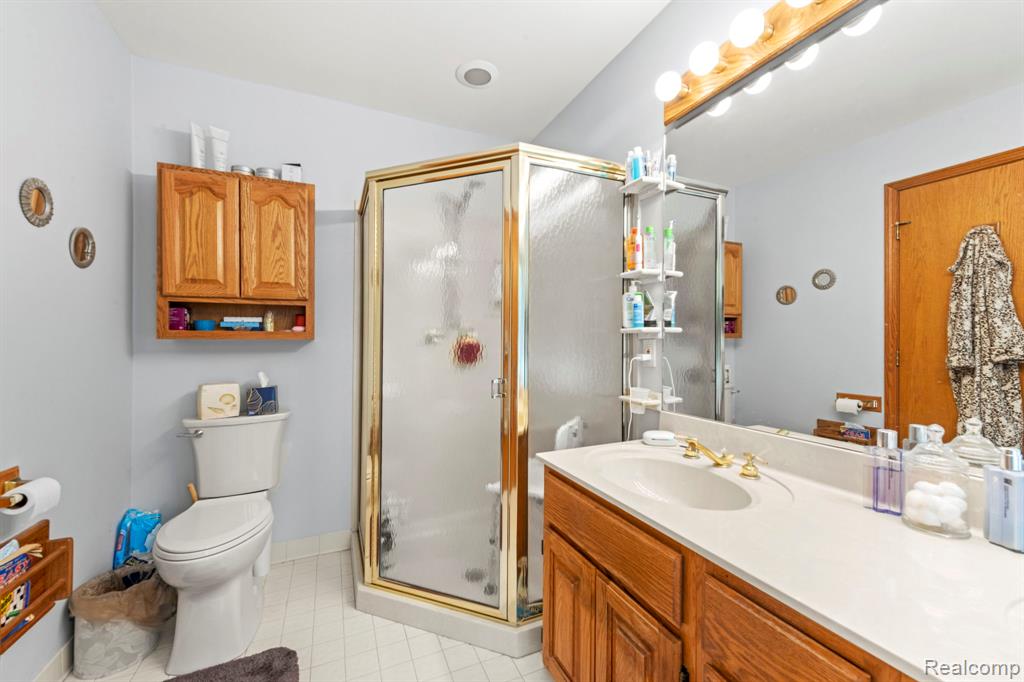 6687 Ridgeview Drive, Clarkston, MI — Photo 23