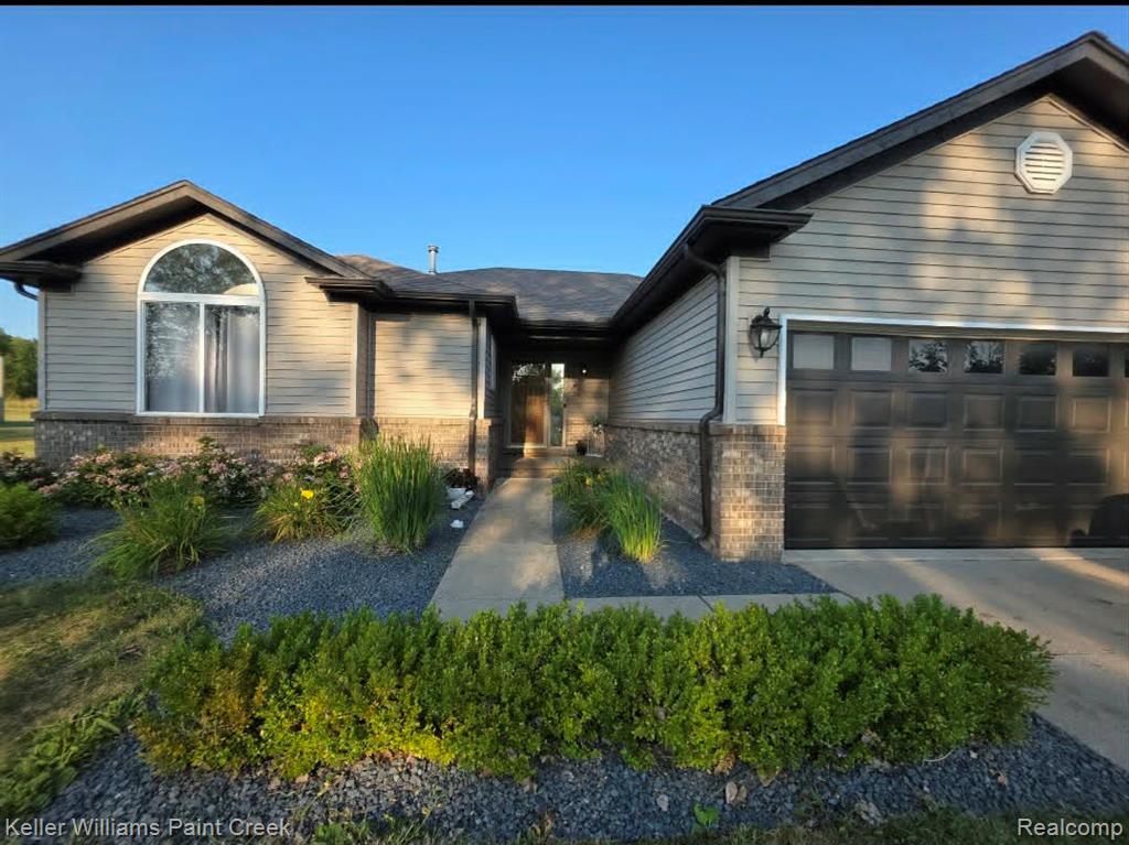 163 DEER PARK EAST, Capac, MI 48014