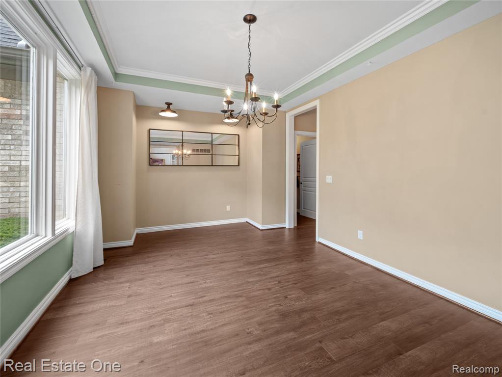 5471 Parkside Drive, Brighton, MI 48114 — Photo 7