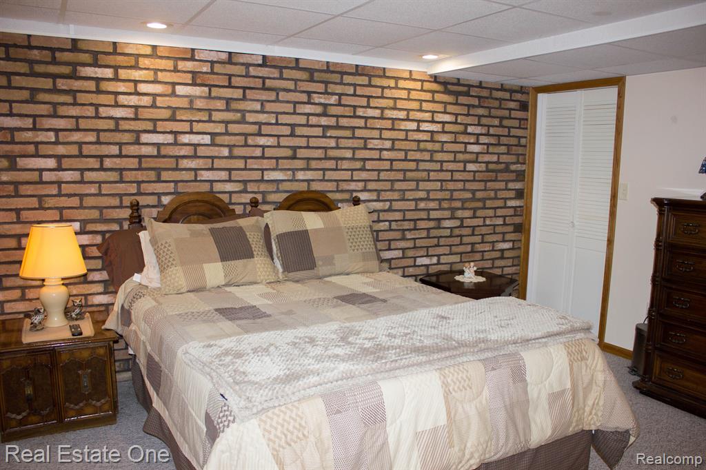 6711 KUTTSHILL Drive NE, Rockford, MI 49341 — Photo 33