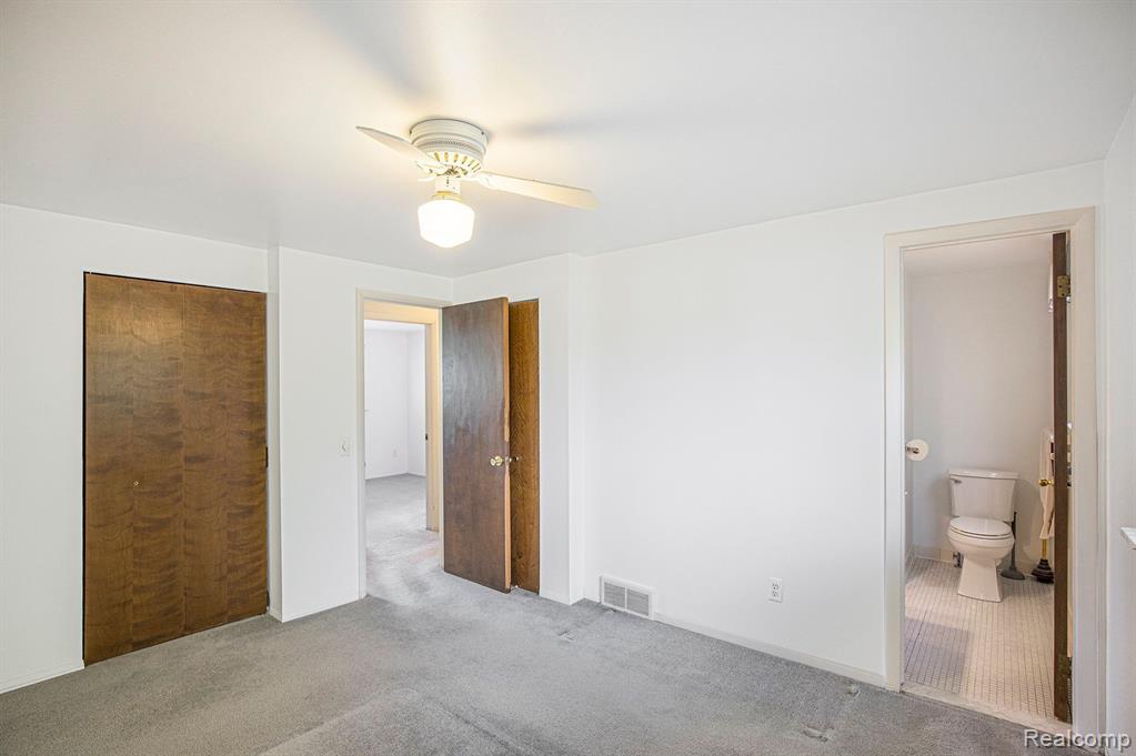 6160 BARKER Drive, Waterford, MI 48329 — Photo 10
