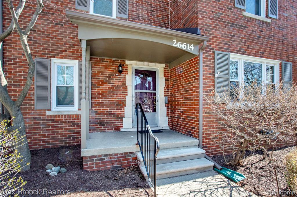 26614 Humber Street, Huntington Woods, MI — Photo 2