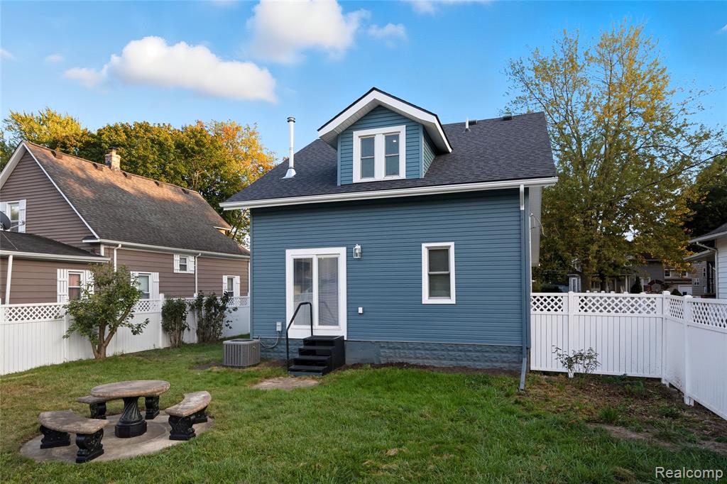94 Kendrick Street, Mount Clemens, MI 48043 — Photo 40