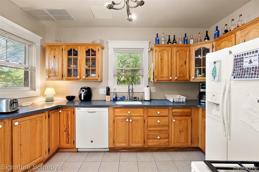 1136 Michigan Avenue, Ann Arbor, MI 48104 — Photo 10