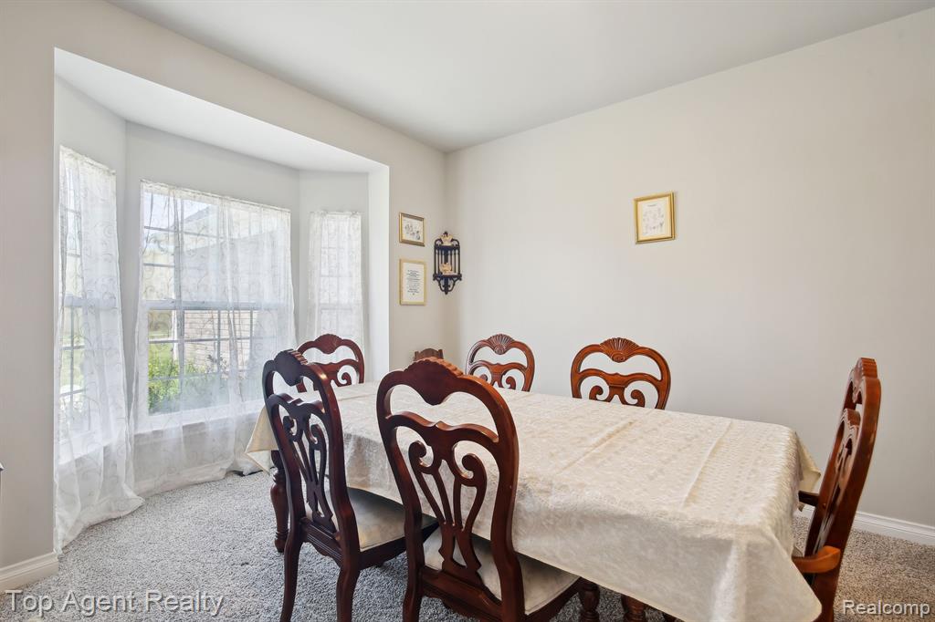 59419 DEER HAVEN Drive, South Lyon, MI 48178 — Photo 7