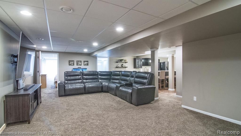 49606 E CENTRAL Park, Shelby Twp, MI 48317 — Photo 34