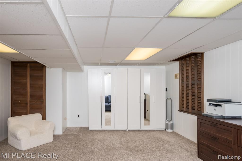 1599 Brentwood Drive, Troy, MI 48098 — Photo 36