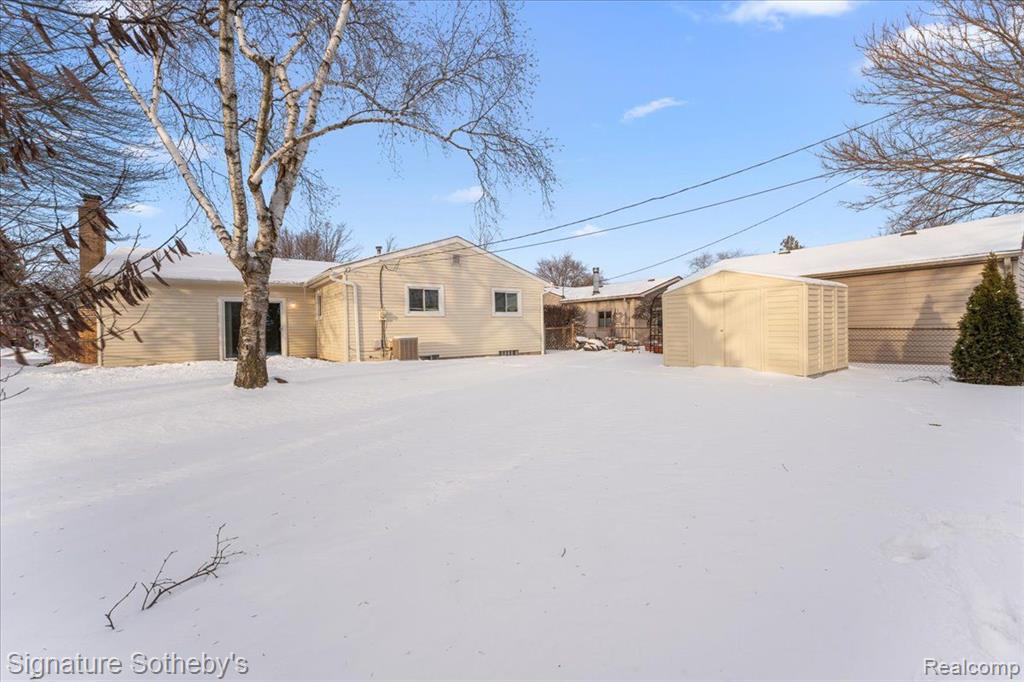 40499 Orangelawn Avenue, Plymouth, MI 48170 — Photo 27