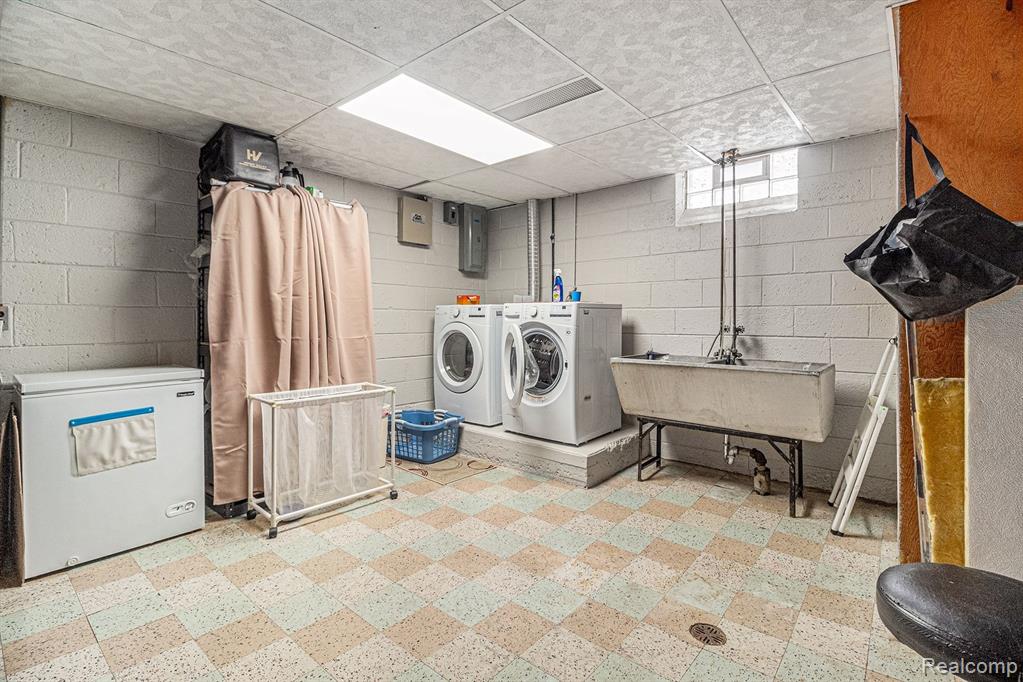 4475 Lincoln Boulevard, Dearborn Heights, MI 48125 — Photo 23