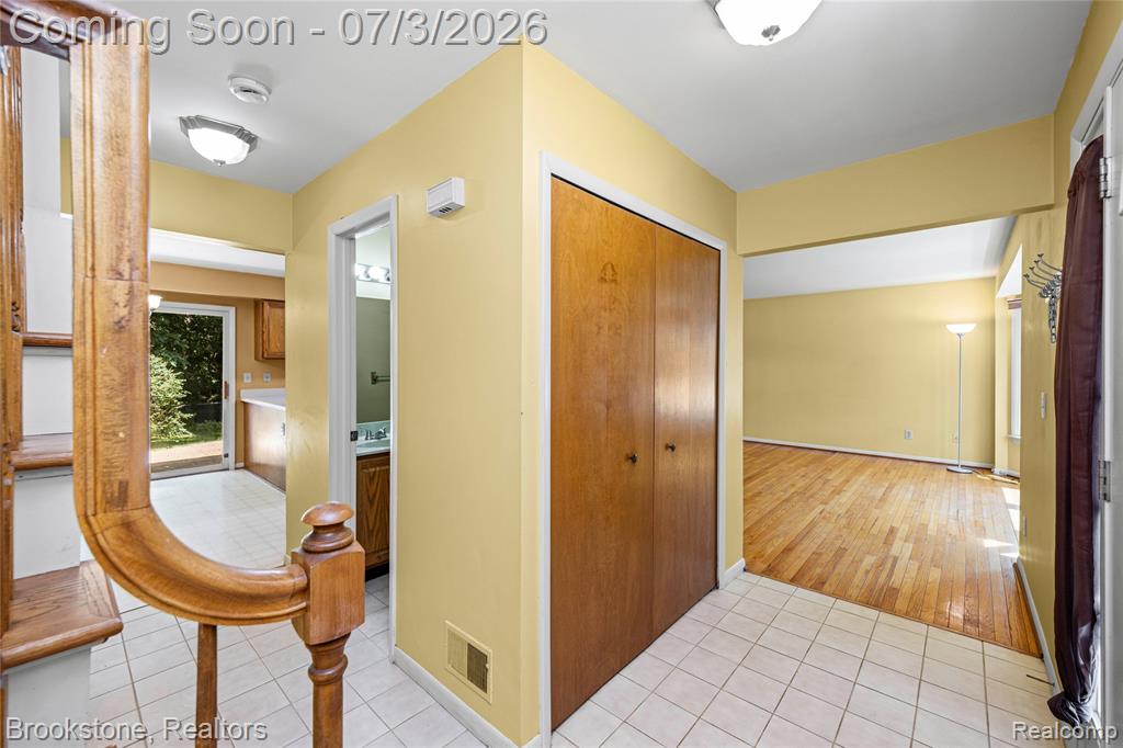 312 Burr Oak Drive, Ann Arbor, MI 48103 — Photo 7