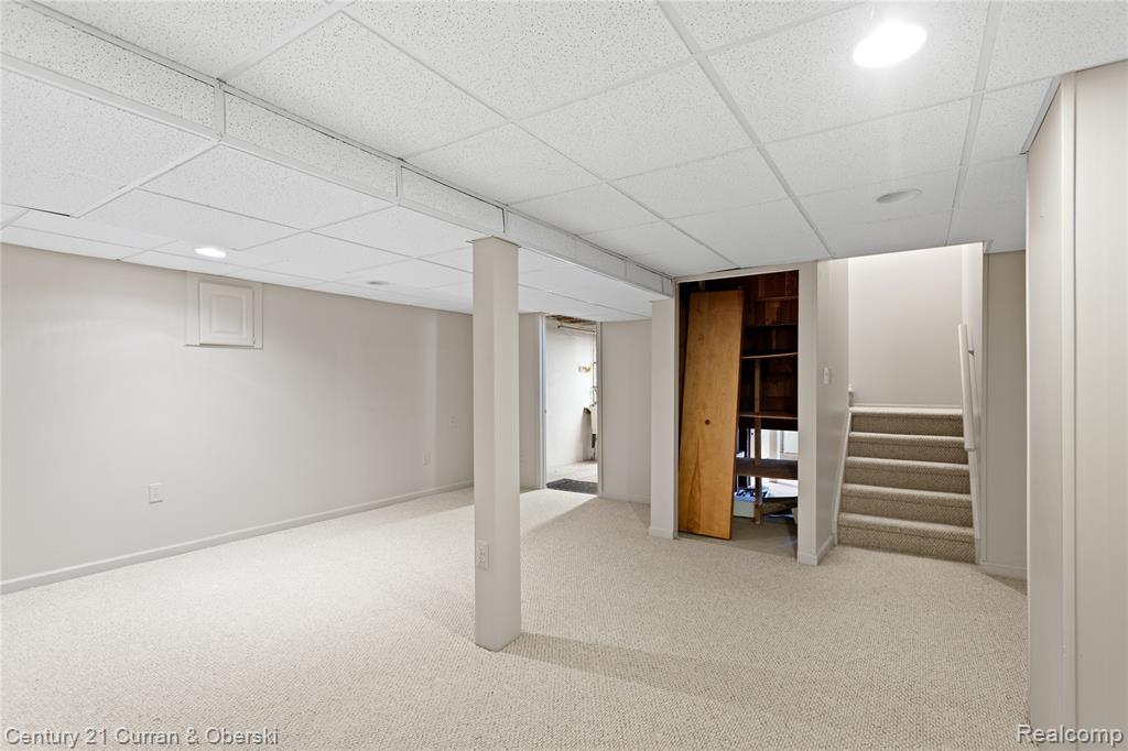 20918 W Glen Haven Circle, Novi, MI 48167 — Photo 30
