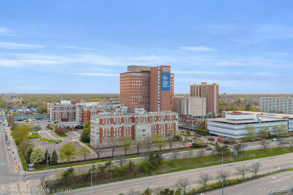 610 Chicago Boulevard, Detroit, MI 48202 — Photo 79