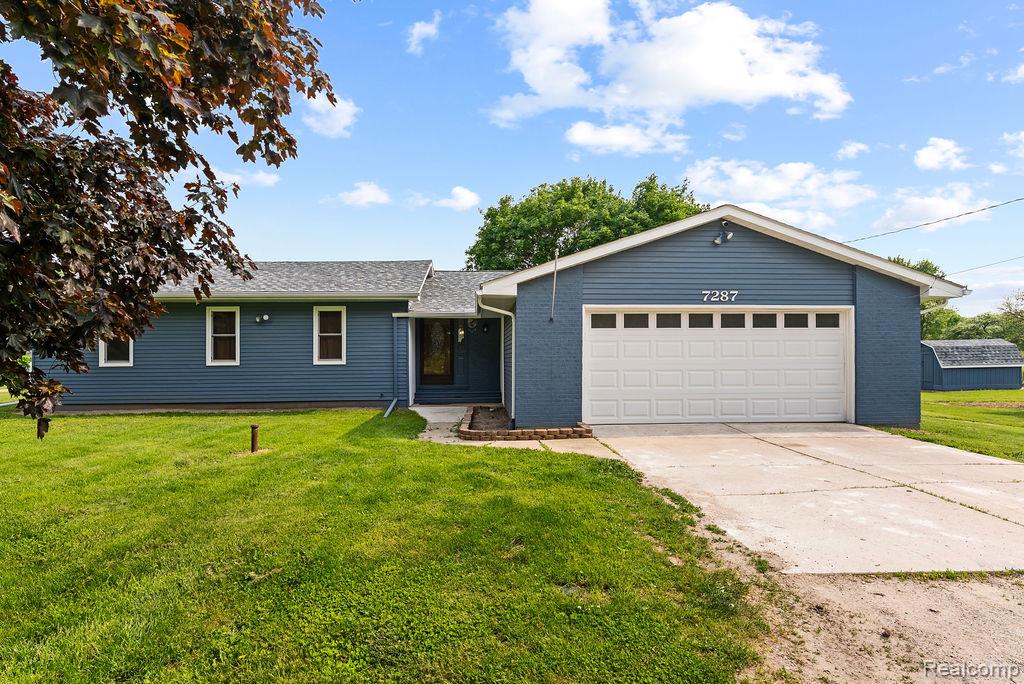 7287 Ray Road, Swartz Creek, MI 48473 — Photo 3