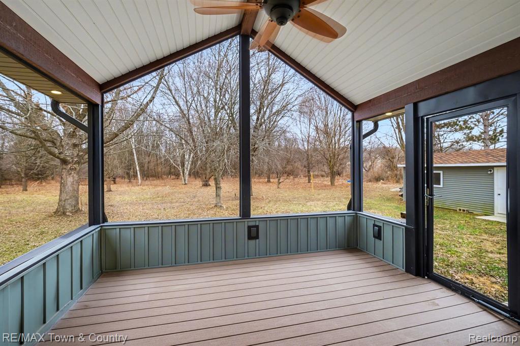 1282 N Van Vleet Road, Flushing, MI 48433 — Photo 31