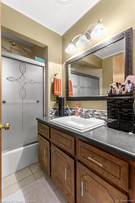 8751 Speedway Drive, Shelby Twp, MI 48317 — Photo 22
