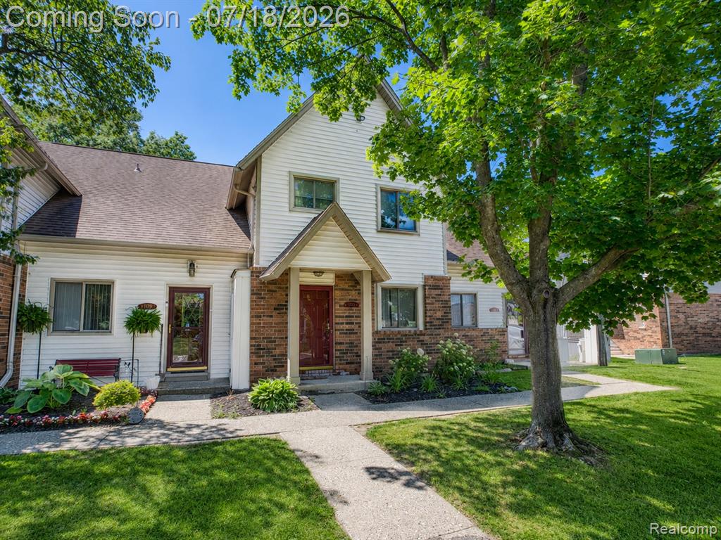 7300 Bluewater Drive, Clawson, MI 48348 — Photo 6