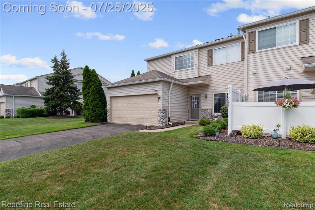 26708 Ashton Drive, Woodhaven, MI 48183 — Photo 5