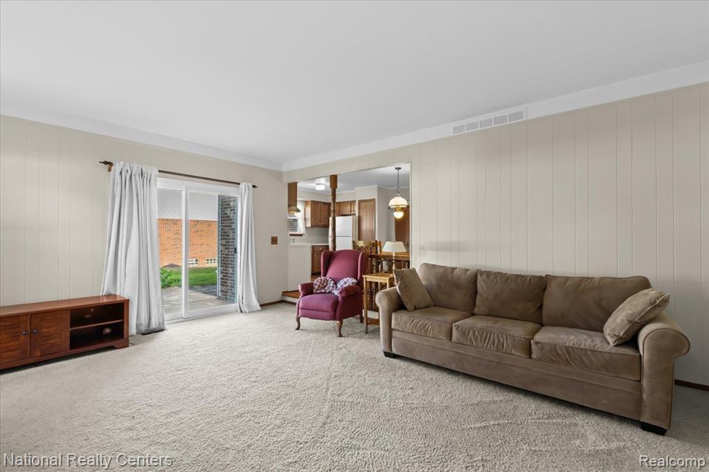 8451 Mannington Road, Canton, MI 48187 — Photo 16