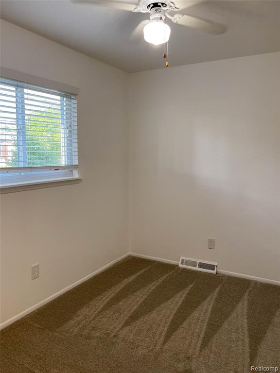 8412 Busch, Center Line, MI 48015 — Photo 13