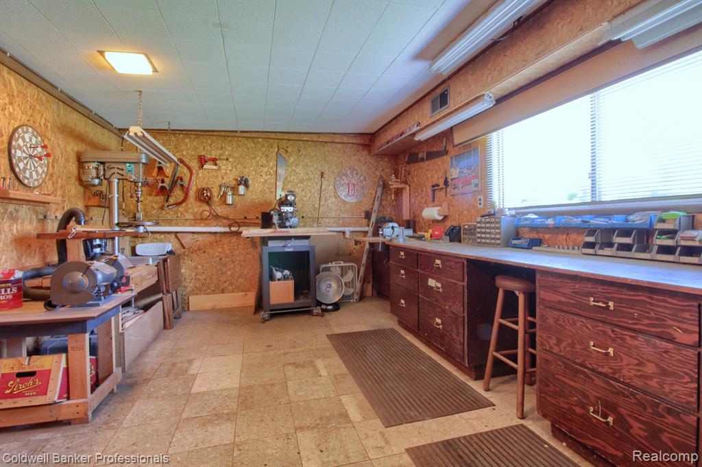 9111 MORRISON Avenue, Plymouth, MI 48170 — Photo 20