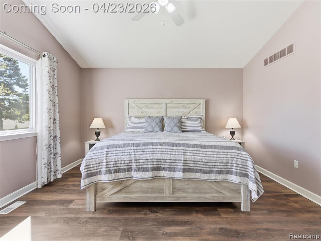 4060 Laforest Drive, Waterford, MI 48329 — Photo 19
