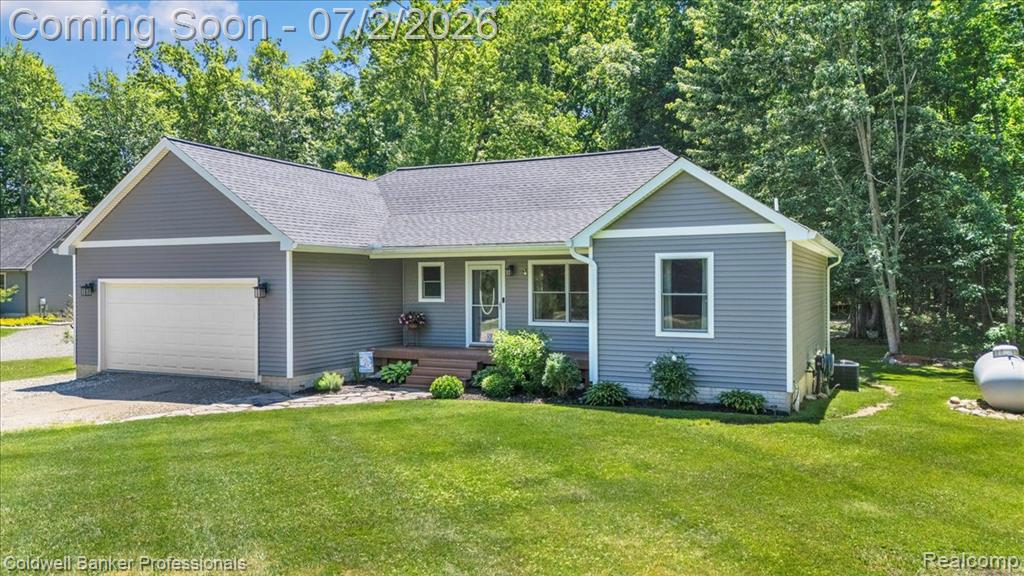 8224 Petz Road, Imlay City, MI 48444 — Photo 27