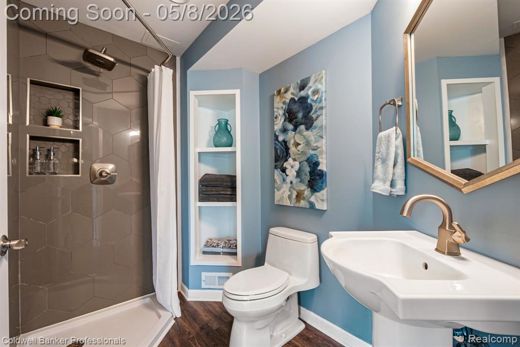 50405 Eisenhower Drive, Canton, MI 48188 — Photo 65