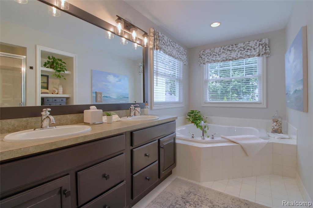 50166 Harding Street, Canton, MI 48188 — Photo 20