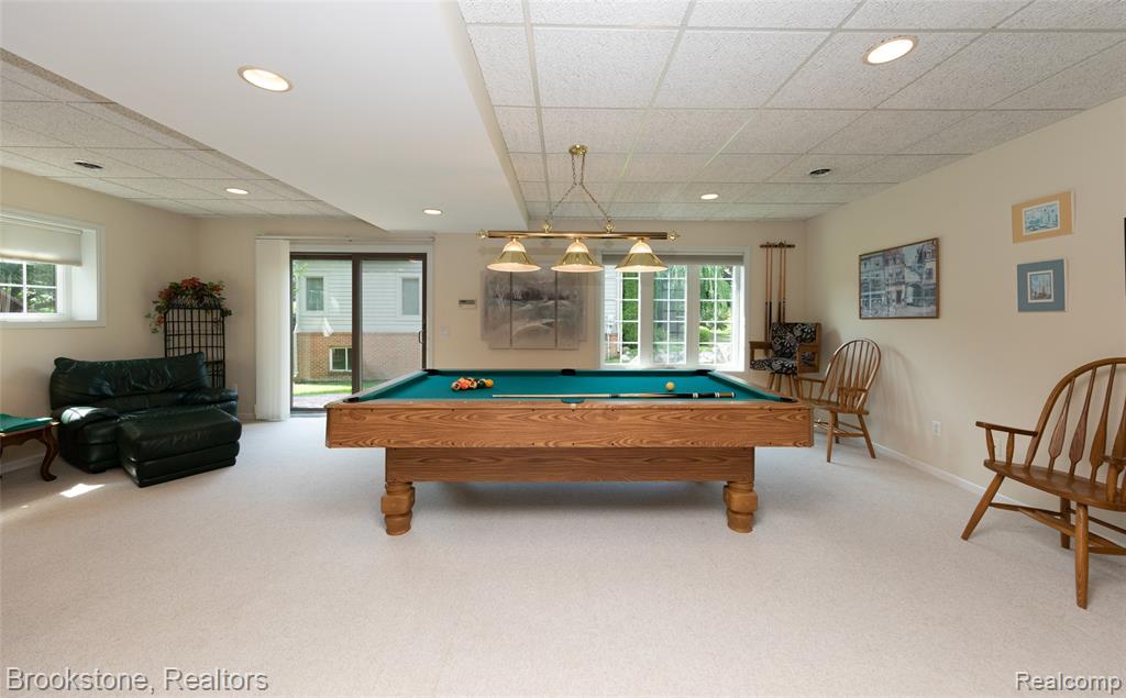 6871 Berry Pointe Drive, Clarkston, MI 48348 — Photo 36