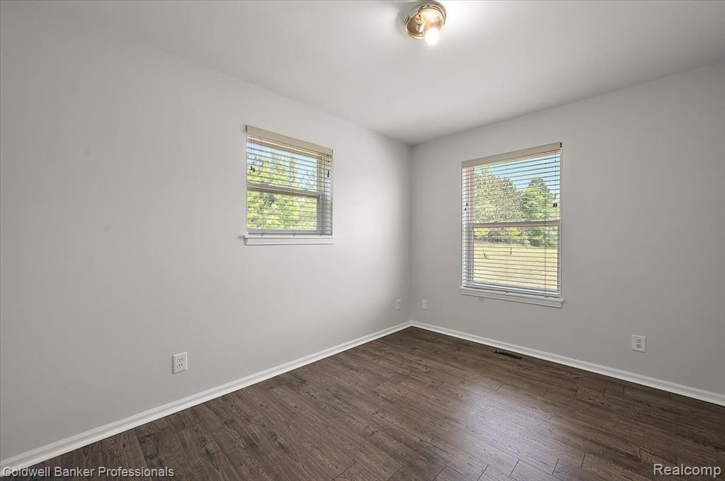 5714 Five Lakes Road, North Branch, MI 48461 — Photo 33