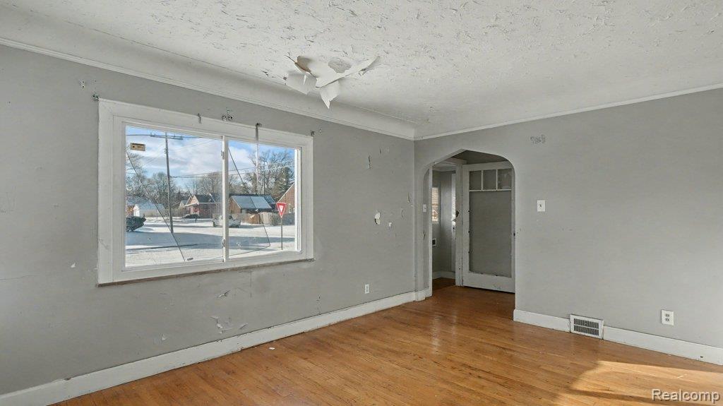 5818 Beaconsfield Street, Detroit, MI 48224 — Photo 4