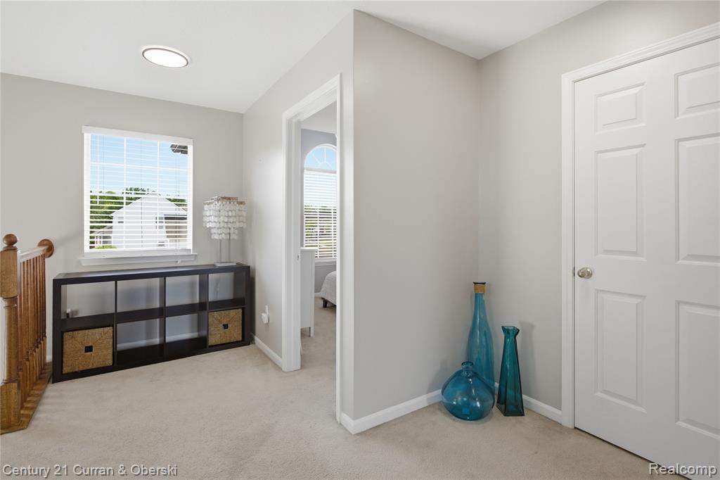 23537 Crescent Ridge Drive, New Boston, MI 48164 — Photo 14