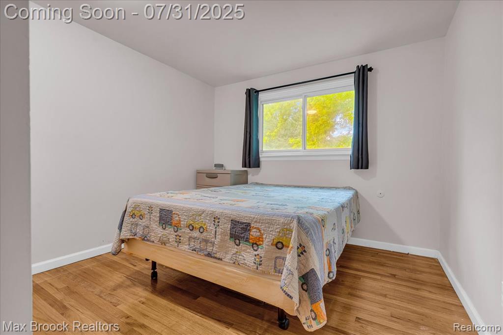 536 Fox River Drive, Bloomfield Hills, MI 48304 — Photo 20