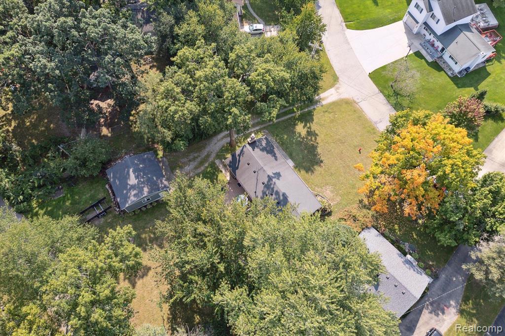 550 ROSELANE Drive, Howell, MI 48843 — Photo 44