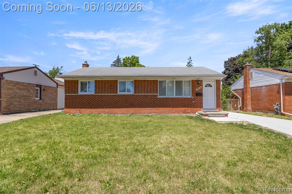 29578 Brown Court, Garden City, MI — Photo 2
