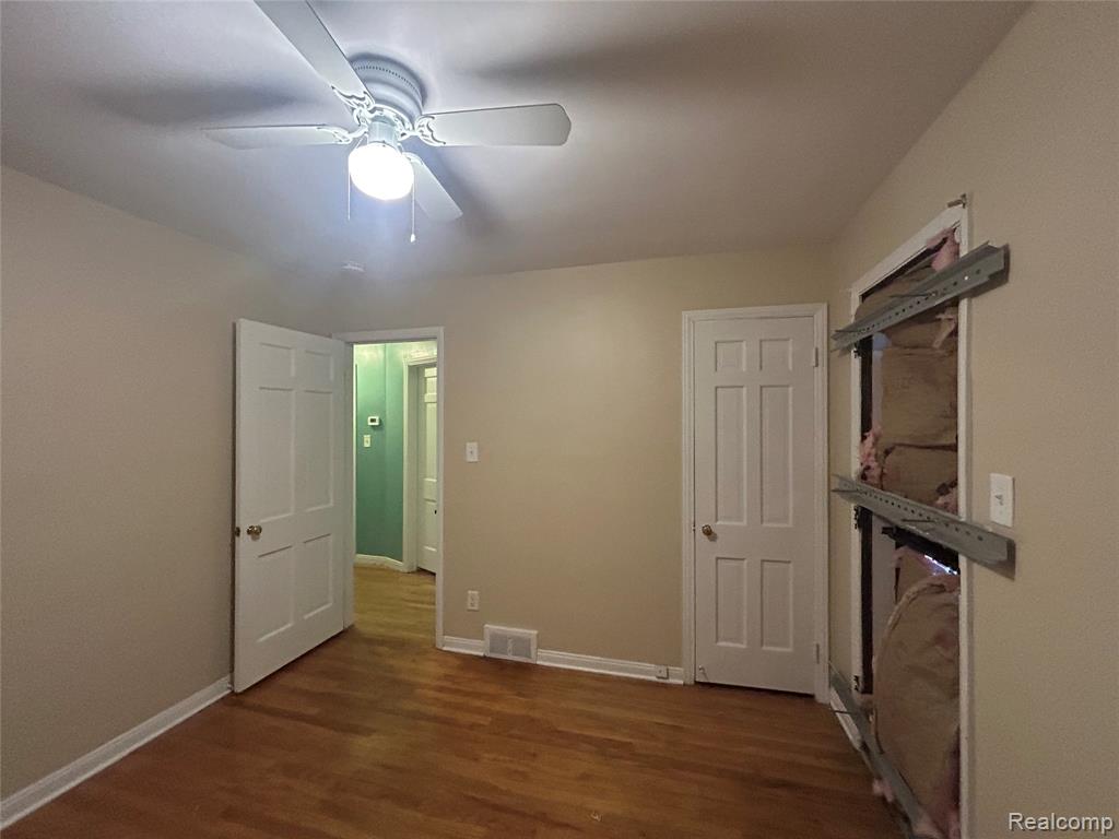 8060 HOUSE Street, Detroit, MI 48234 — Photo 17