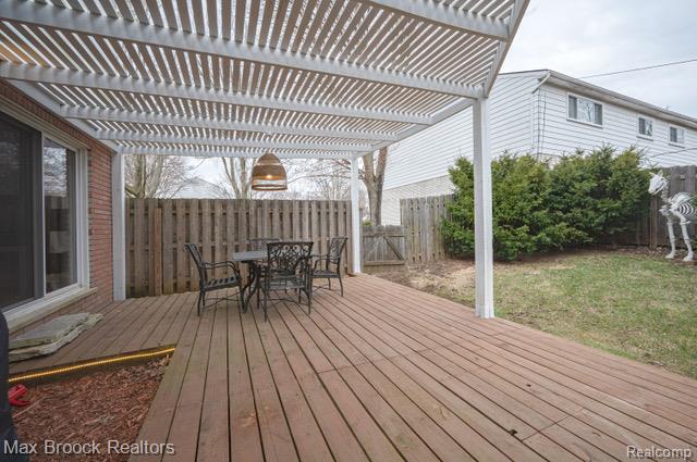 81 Stratford Lane, Rochester Hills, MI 48309 — Photo 30