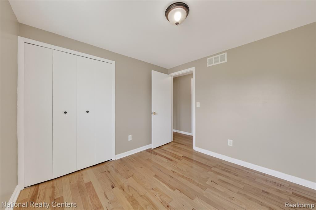 40014 Eagle Drive, Sterling Heights, MI 48310 — Photo 42