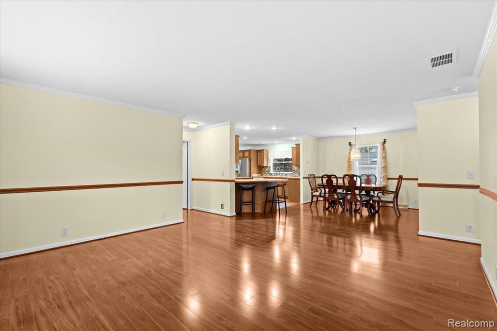 11078 Wood Run Circle, South Lyon, MI 48178 — Photo 3