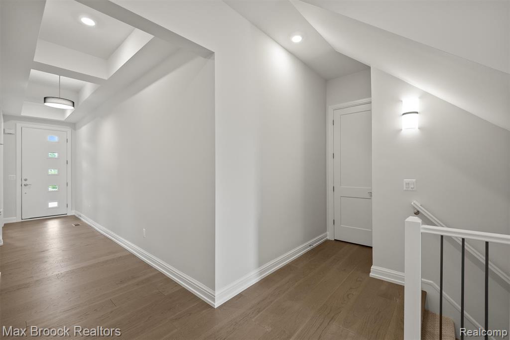 7477 Gramercy Circle, 17, West Bloomfield, MI — Photo 22