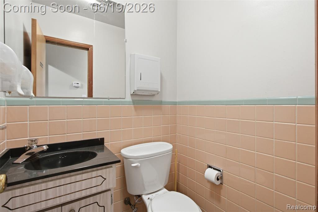 16205 E Warren Avenue, Detroit, MI 48224 — Photo 10