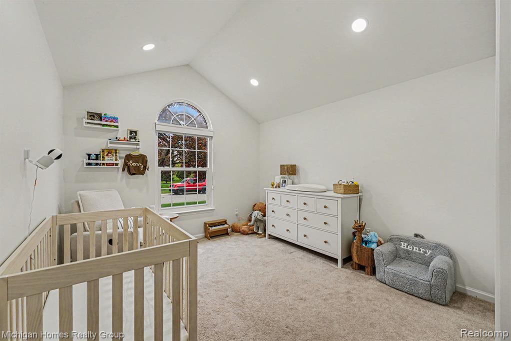 2070 S Red Maple Lane S, 106, Commerce Twp, MI 48390 — Photo 9