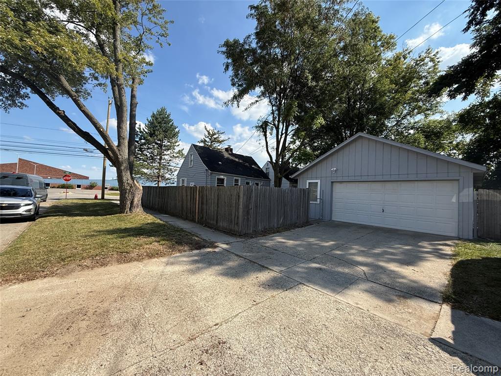 4812 Howe Road, Wayne, MI 48184 — Photo 33