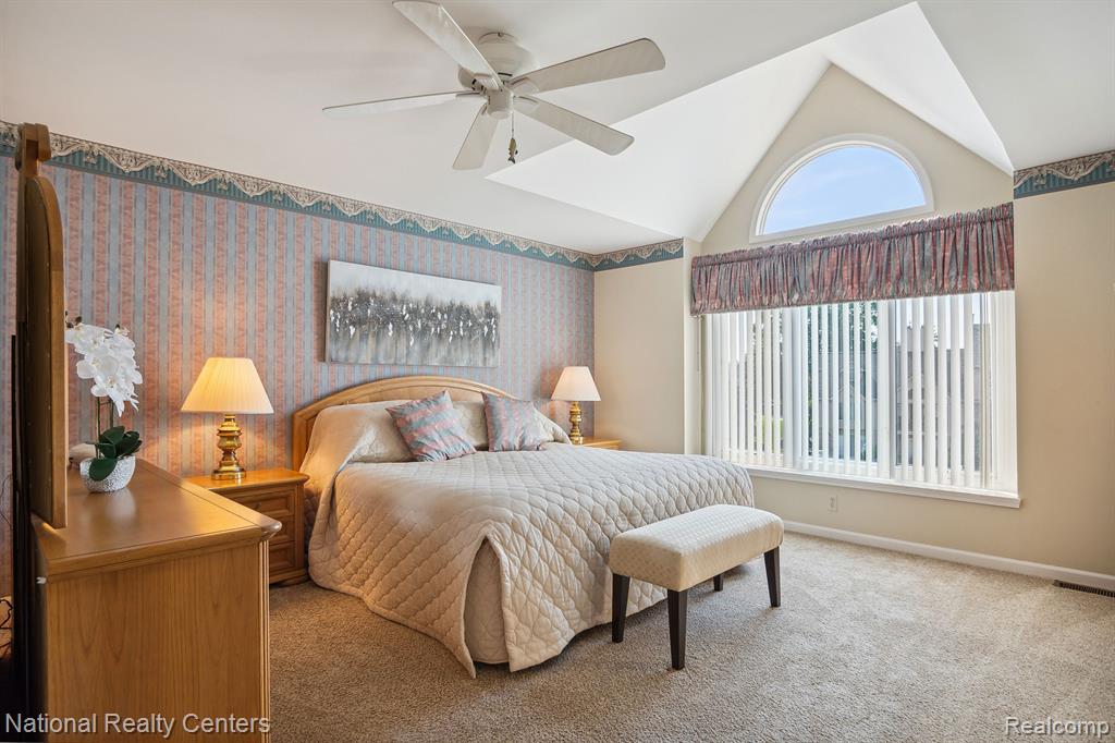 47704 BLUE HERON Drive S, Northville, MI 48168 — Photo 30