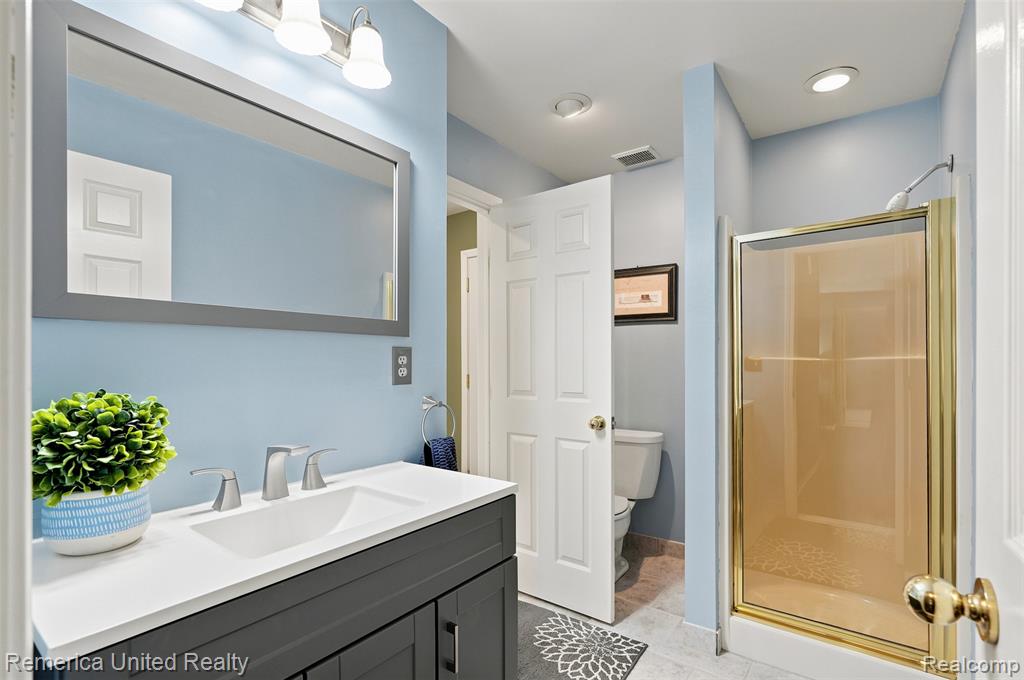11922 Cody Creek Court, South Lyon, MI 48178 — Photo 29