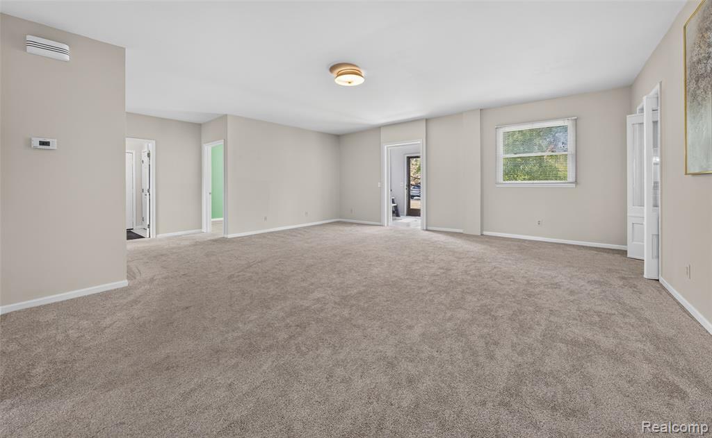 5370 Whipple Lake Road, Clarkston, MI 48348 — Photo 28