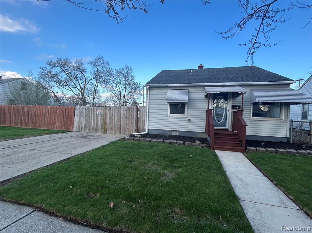 3911 20th Street, Wyandotte, MI 48192 — Photo 2